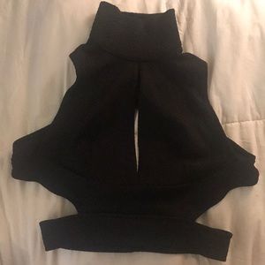 NWOT BLACK STRAPPY CROP TOP / BRA TOP